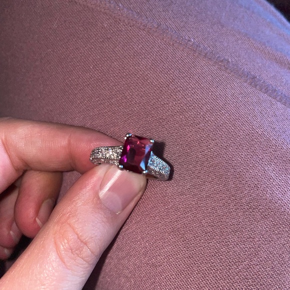 Beautiful Ruby ring - Picture 4 of 6